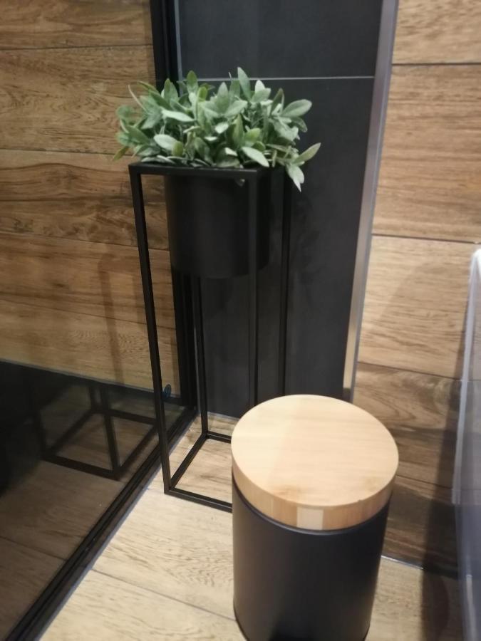 Appartamento Apartament Jelen Złotów Esterno foto