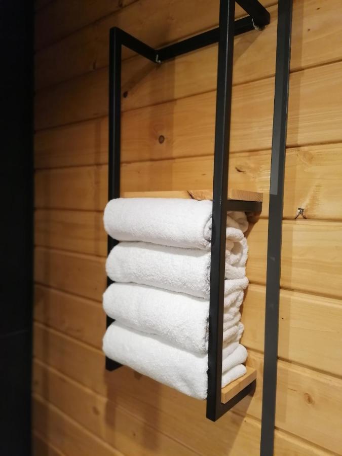 Appartamento Apartament Jelen Złotów Esterno foto